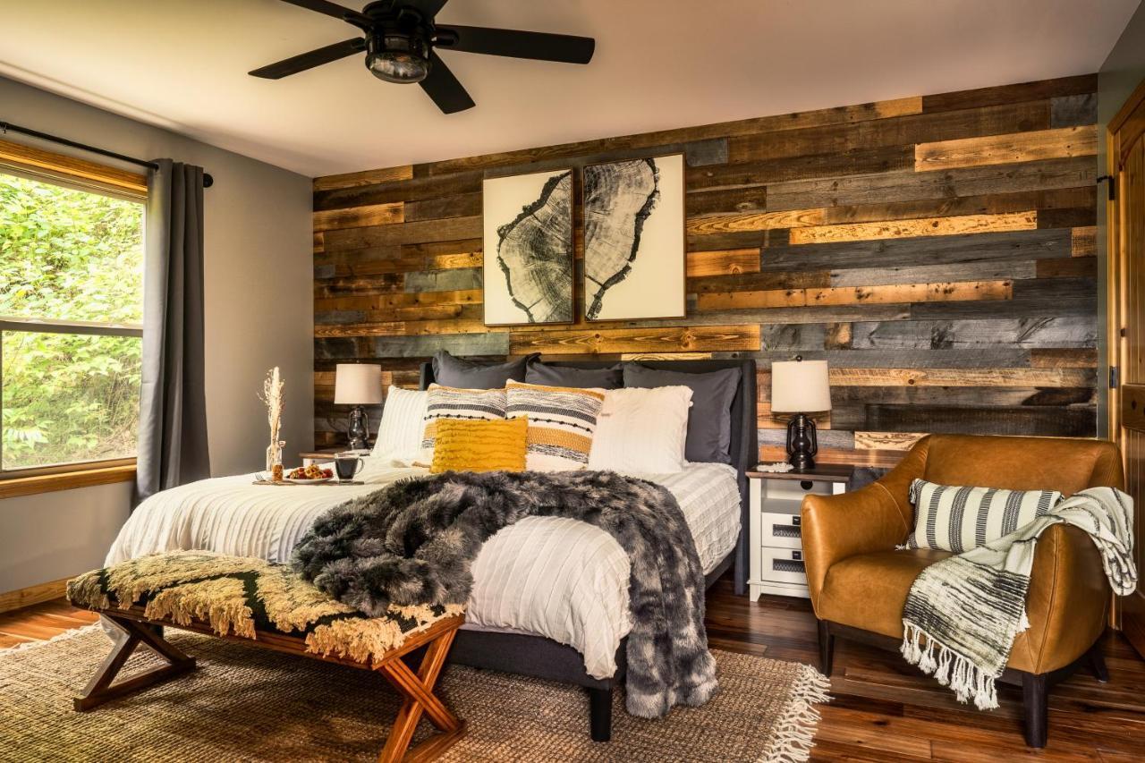 Mountainside - New Luxury Cabin-Fire Table-Hot Tub-3 Pools-Ps5-Bears Gatlinburg Exterior foto